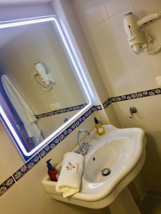 Centro Historico Mezquita Juderia La Preferida Apartment Cordoba Luaran gambar
